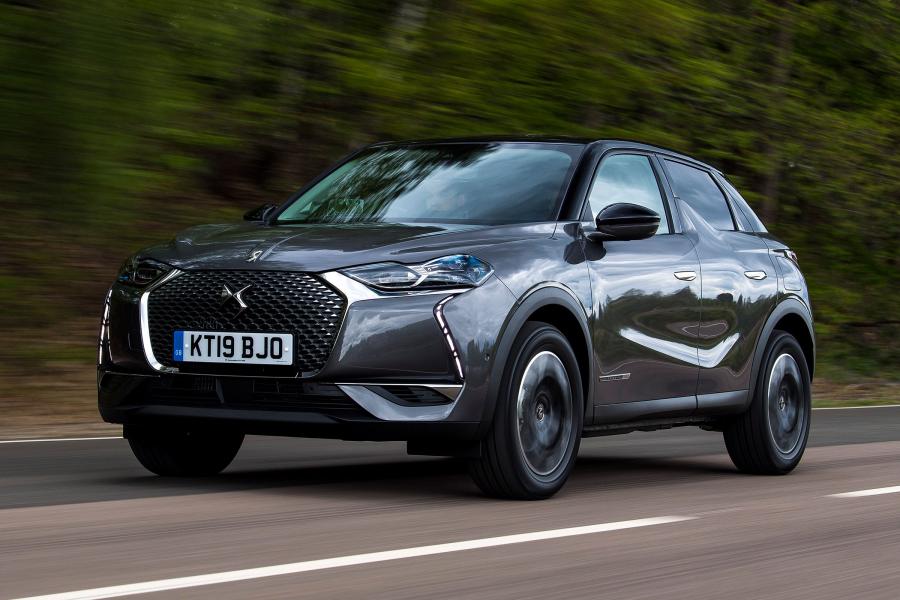  DS 3 Crossback Prestige 2019 года  (UK) (фото 17 из 20)